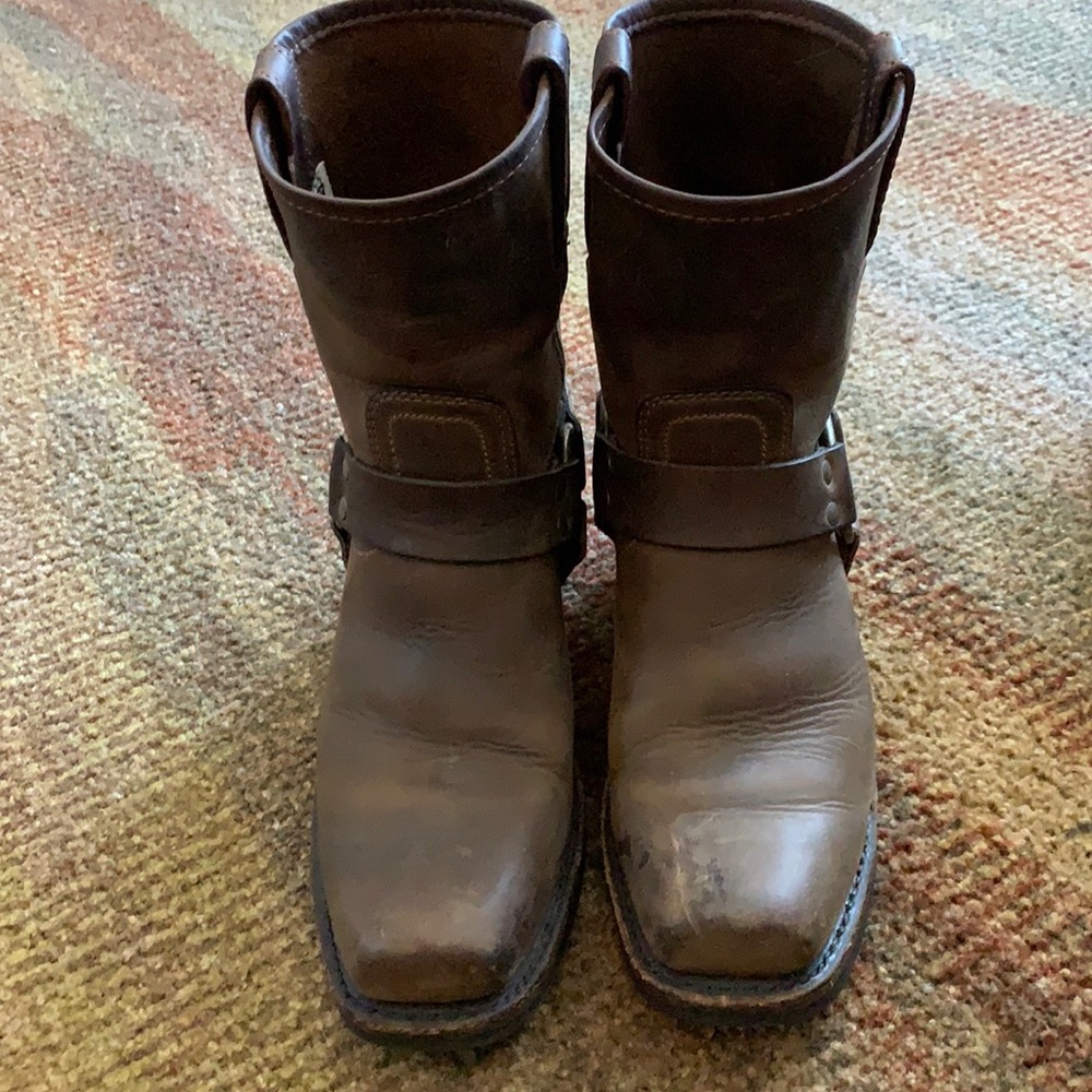 Gently worn Brown Frye Boots